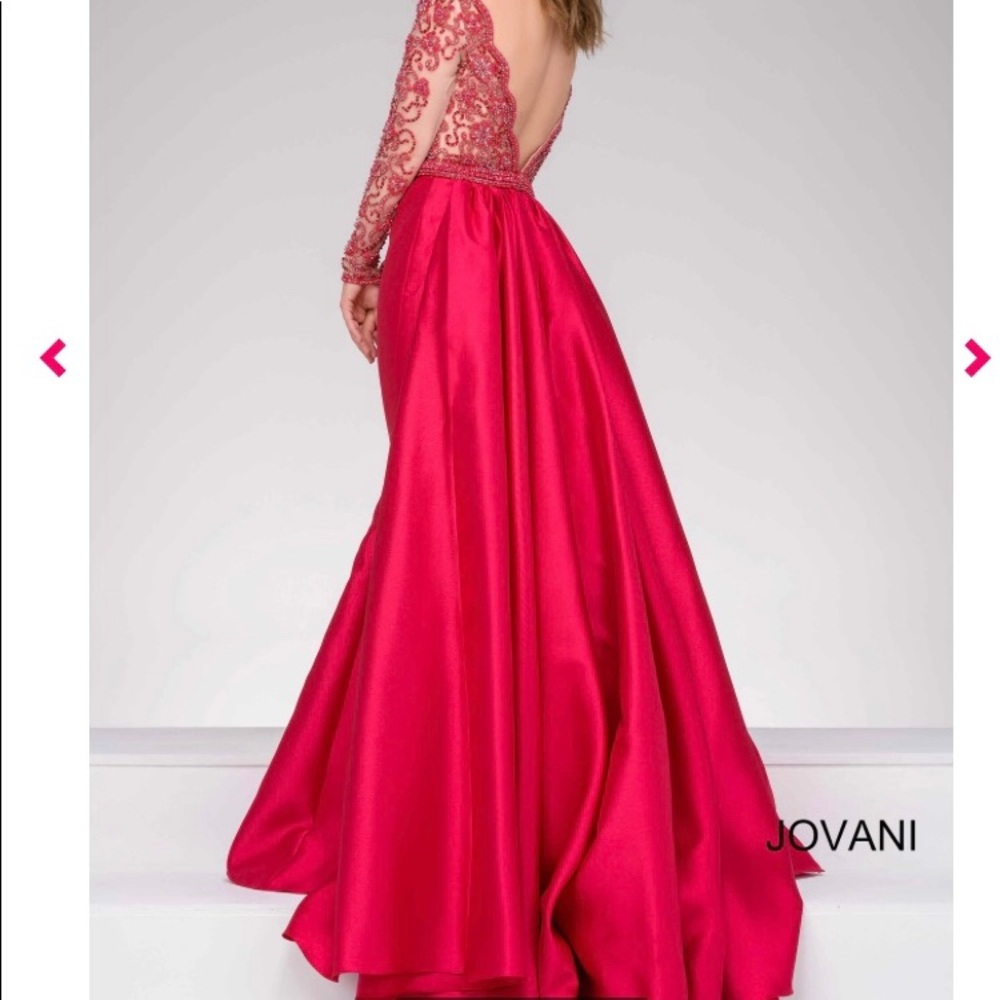 Jovani Crimson Long Sleeve gown red fuchsia 6 / 8